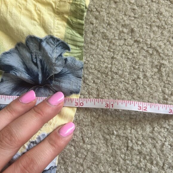 yellow and blue Hawaiian shirt - Picture 4 of 5